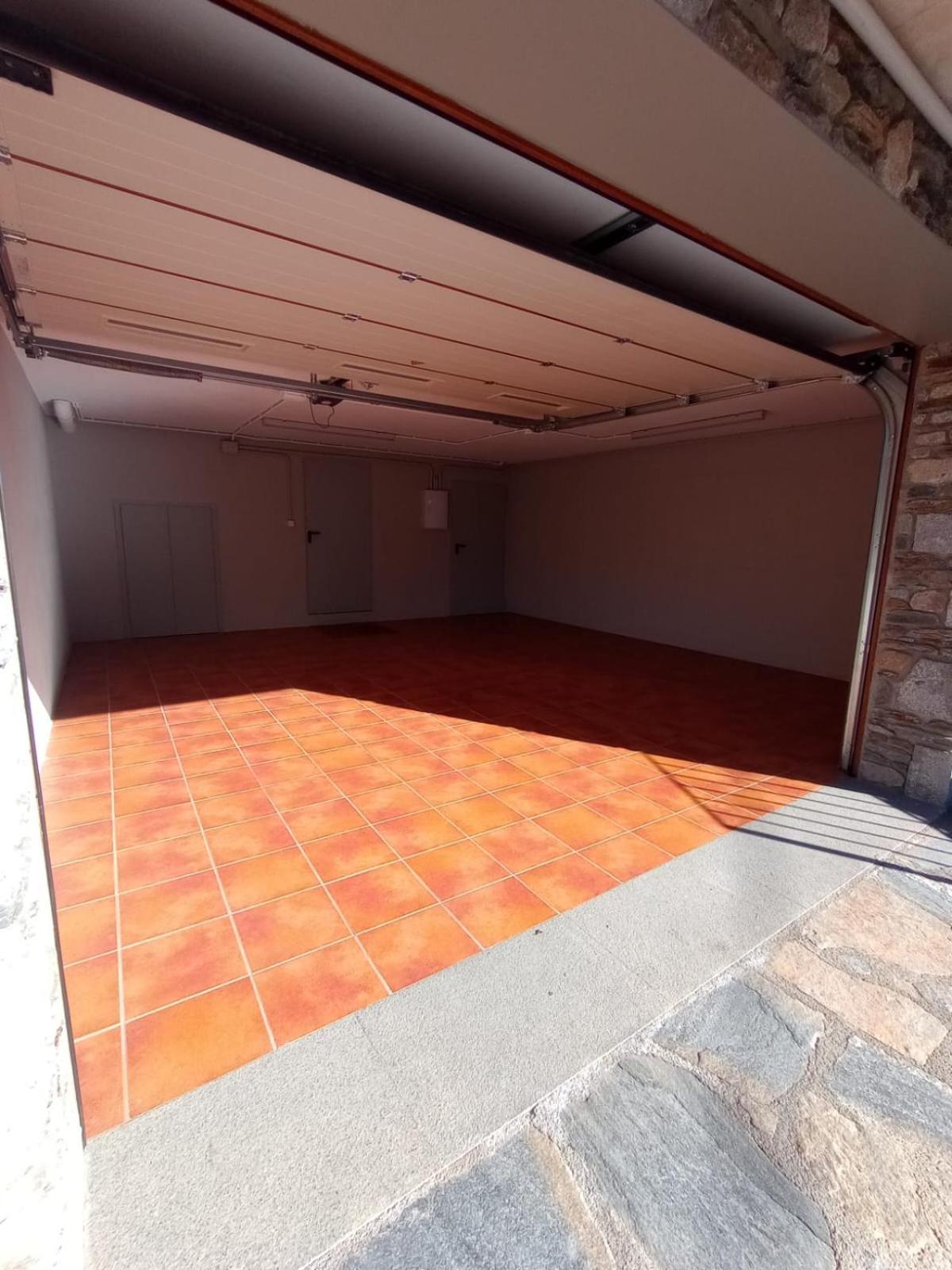 Apartaments Rural Berrós La Guingueta D'Aneu Exterior foto
