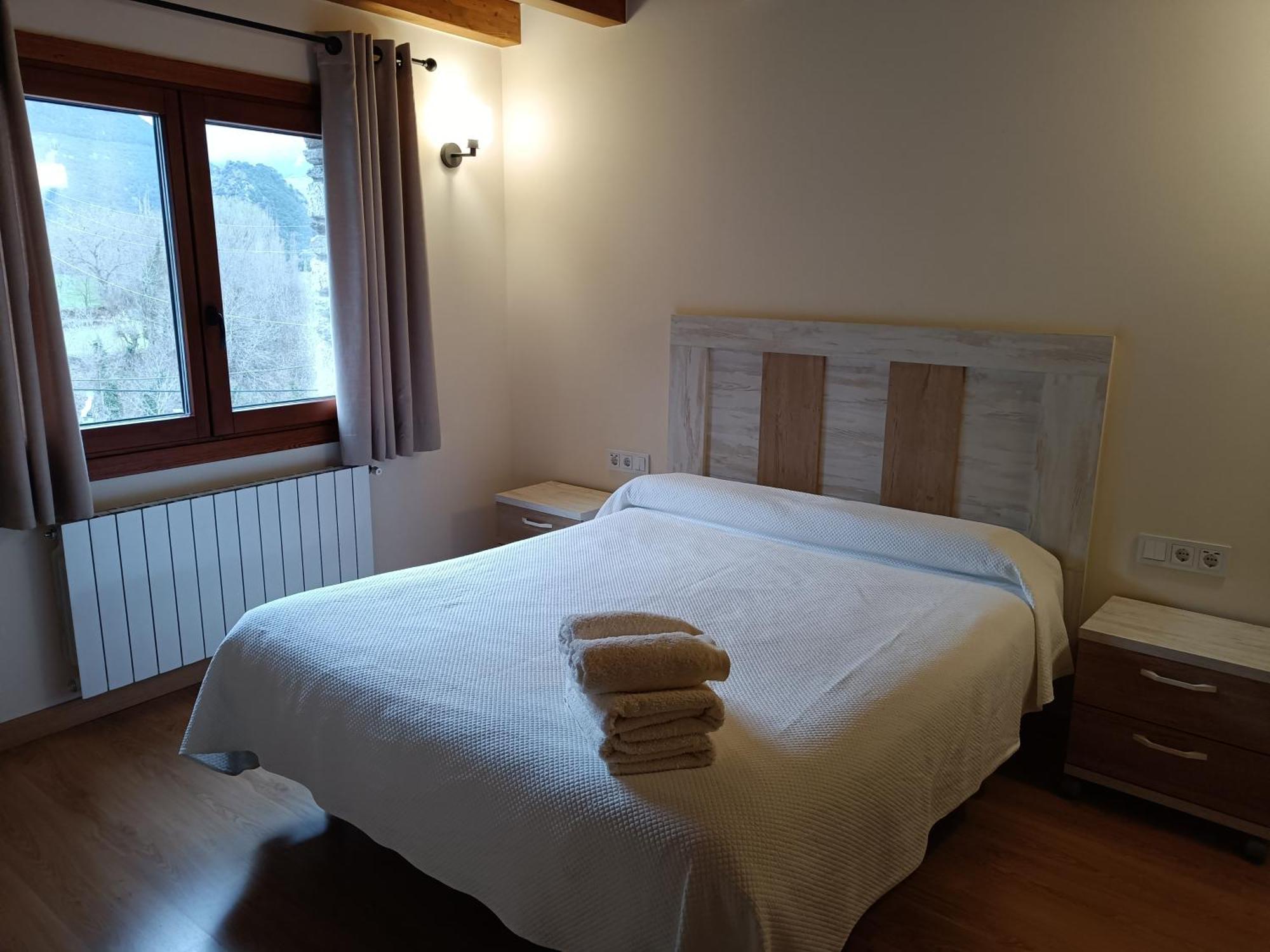 Apartaments Rural Berrós La Guingueta D'Aneu Exterior foto